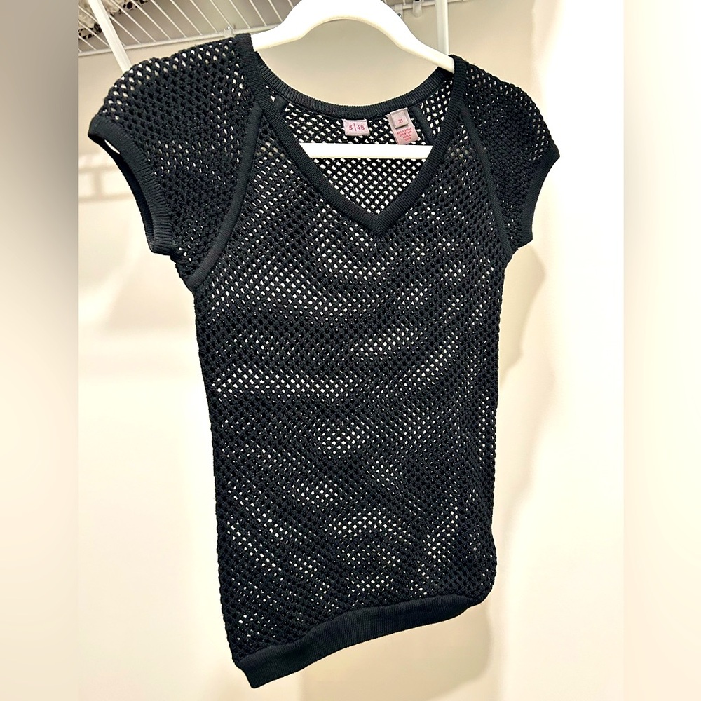 Open-knit short-sleeve sweater